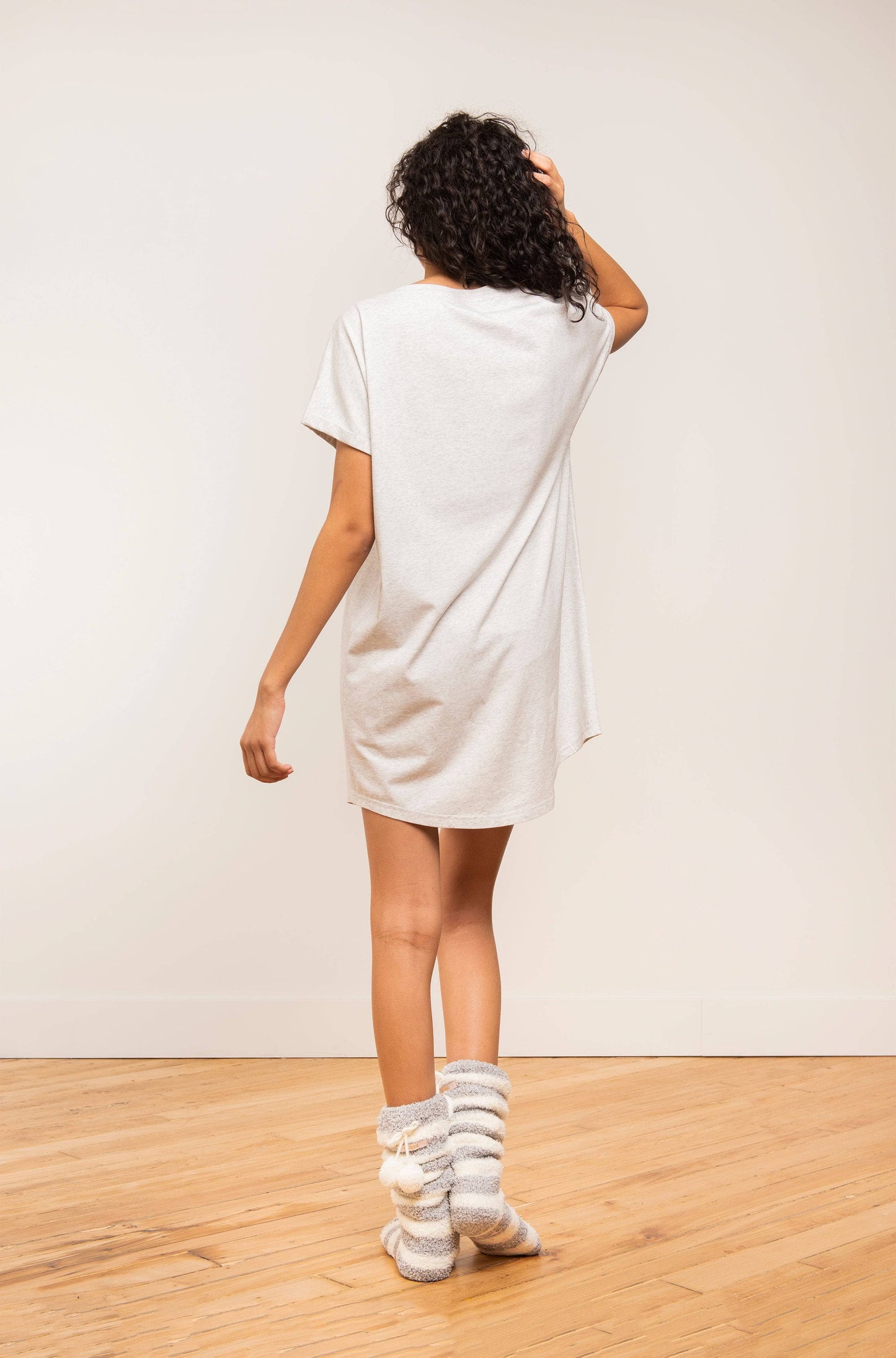 SLEEPSHIRT WITH 'LETS SLEEP IN'
