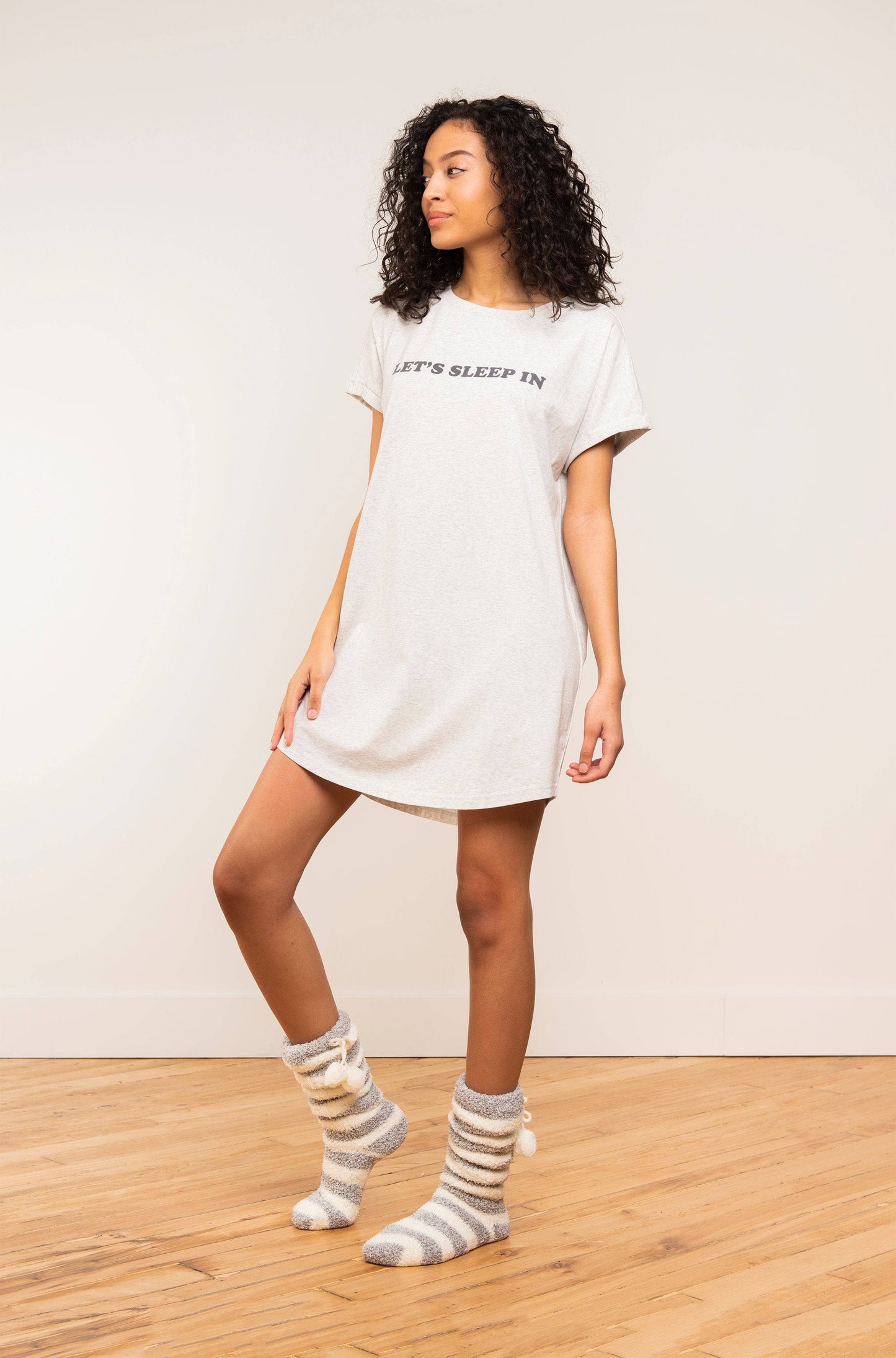 SLEEPSHIRT WITH 'LETS SLEEP IN'