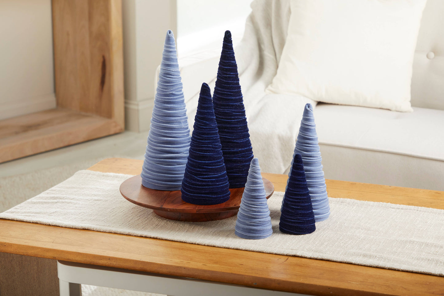 Christmas Tree Cones Velvet Medium