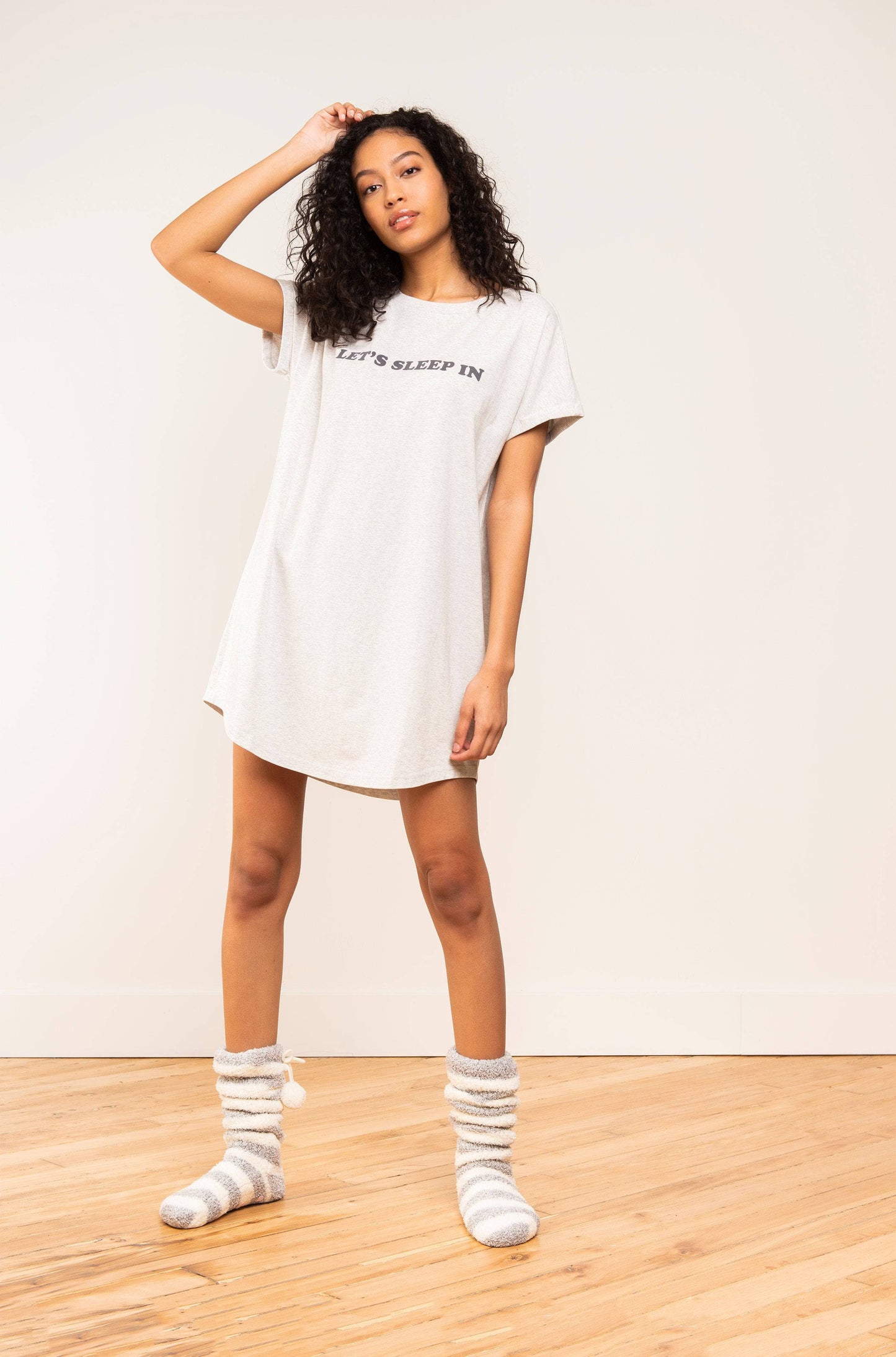 SLEEPSHIRT WITH 'LETS SLEEP IN'