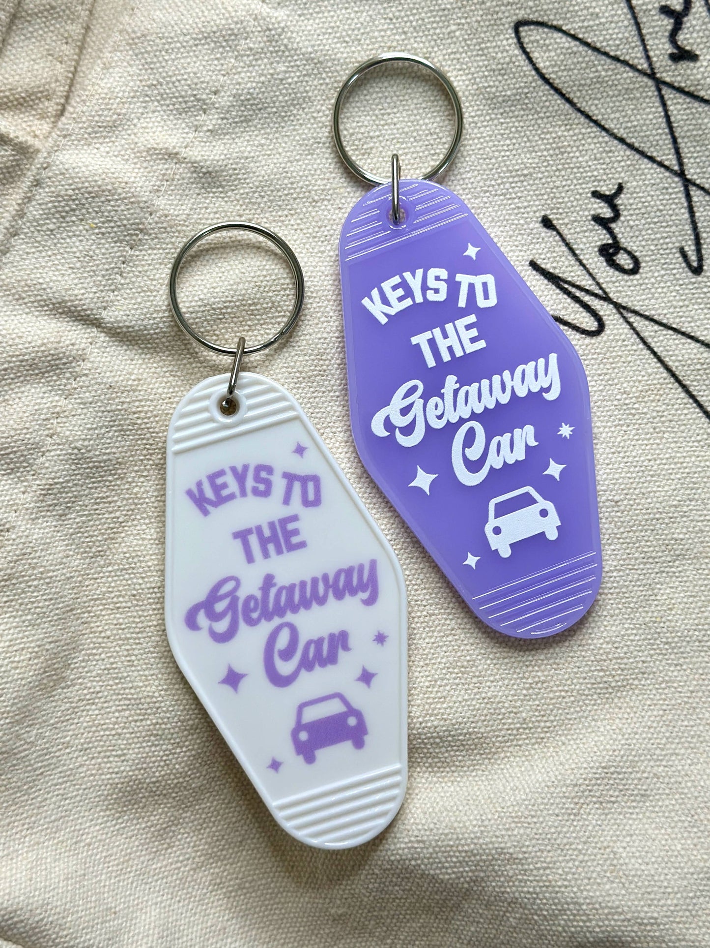 Keys To The Getaway Car Retro Motel Keychain