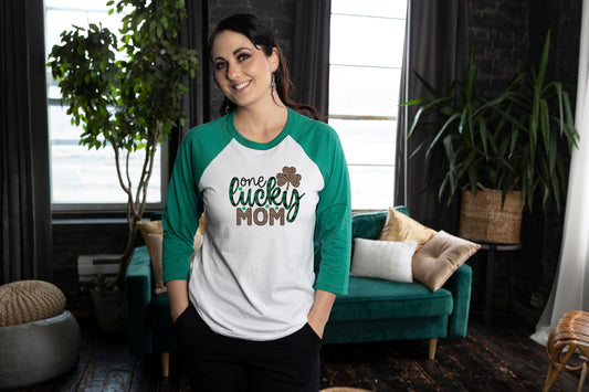 St Patrick's Day One Lucky Mom 3/4 Sleeve Unisex Baseball T Shirt St Patty's Day