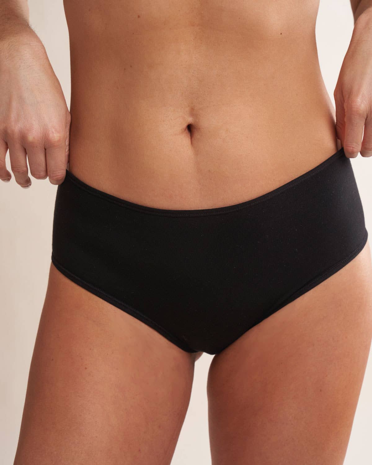 Marianne Brief