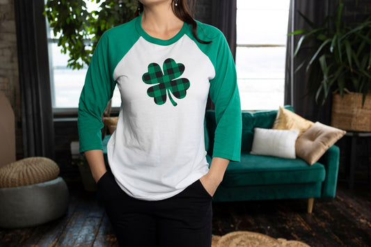 St Patrick's Day Plaid Shamrock 3/4 Sleeve Unisex Baseball T Shirt St Patty's Day