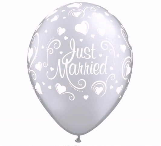 11in Just Married Latex Balloons Set of 12